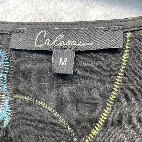 Calessa Embroidered Floral Top Womens Medium Black Colorblock Tunic - Picture 9 of 12